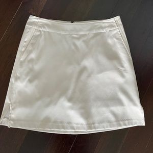 New (wo) Golf skirt/skort